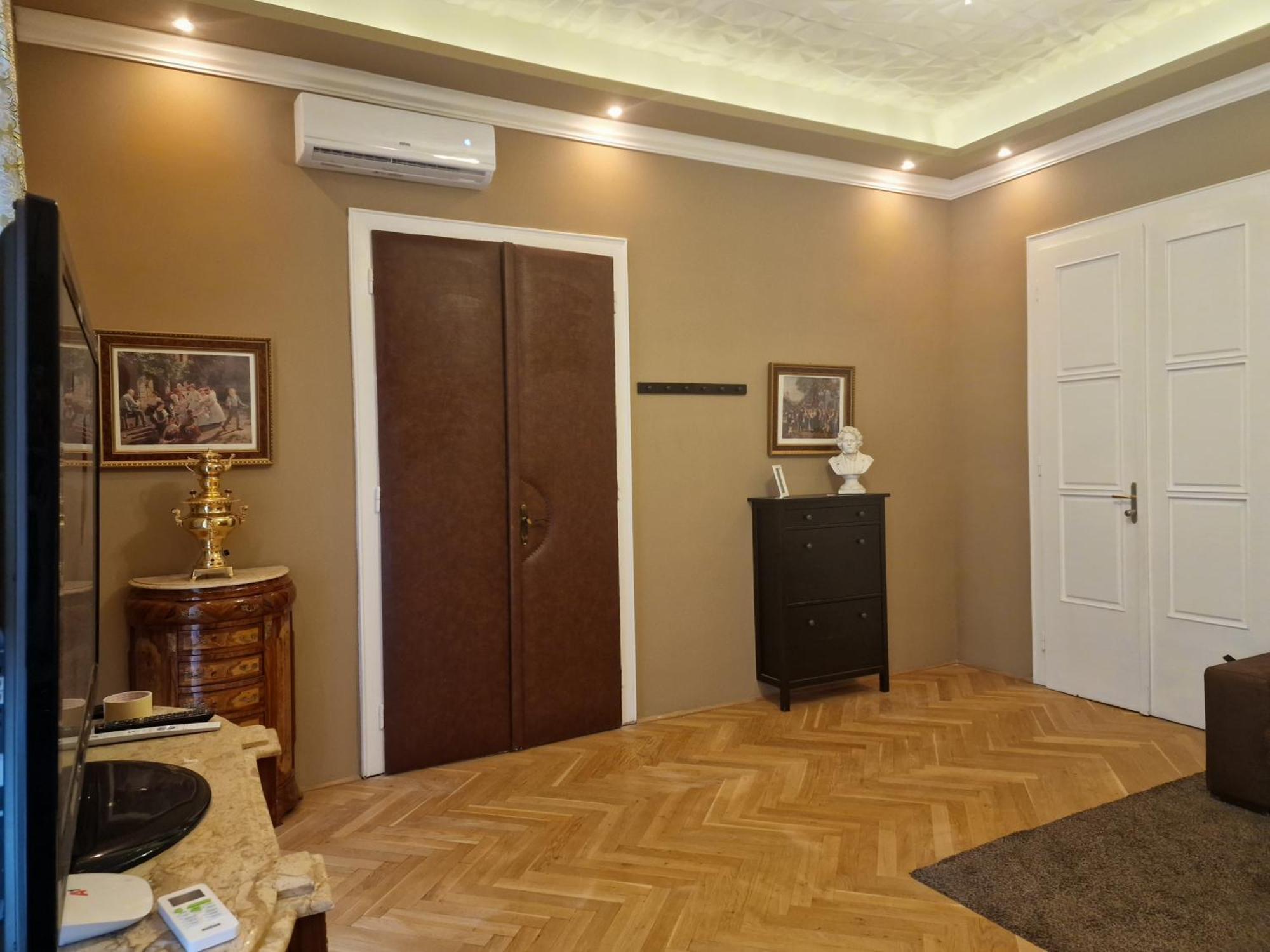 Urban Flats Vienna City Center Pokoj fotografie