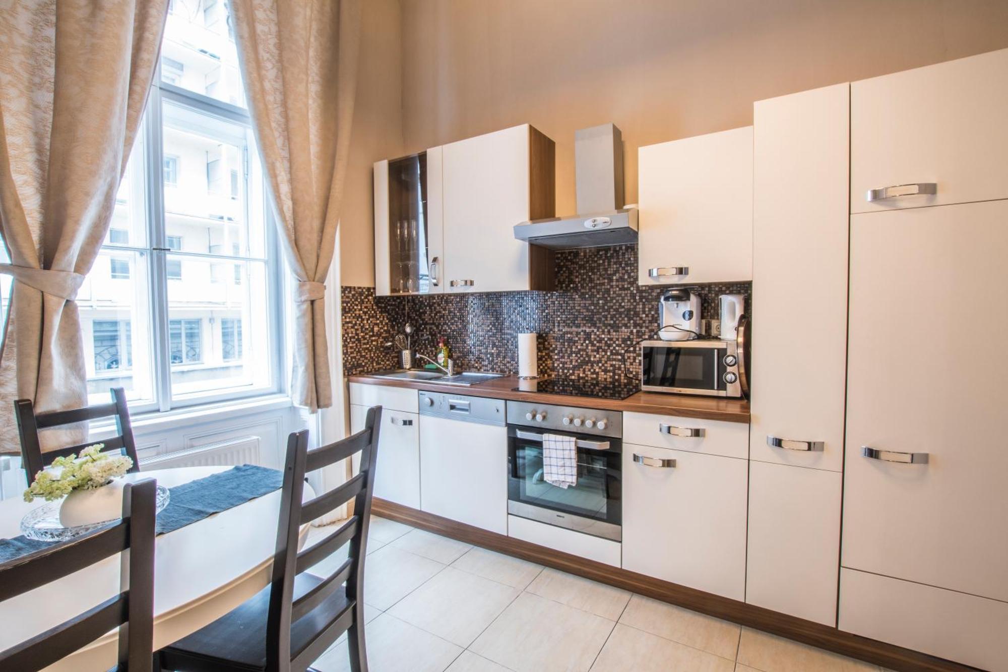 Urban Flats Vienna City Center Pokoj fotografie